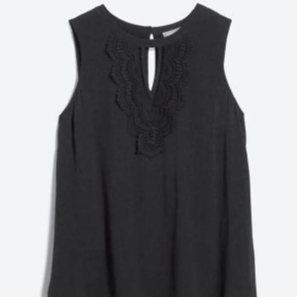 DANIEL RAINN Quin Sleeveless Keyhole Crochet Blouse XLP | Black - Picture 1 of 3